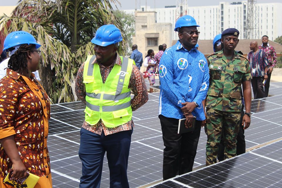 Energy Minister Inspects 912kWp Solar Power under Construction At Jubilee House