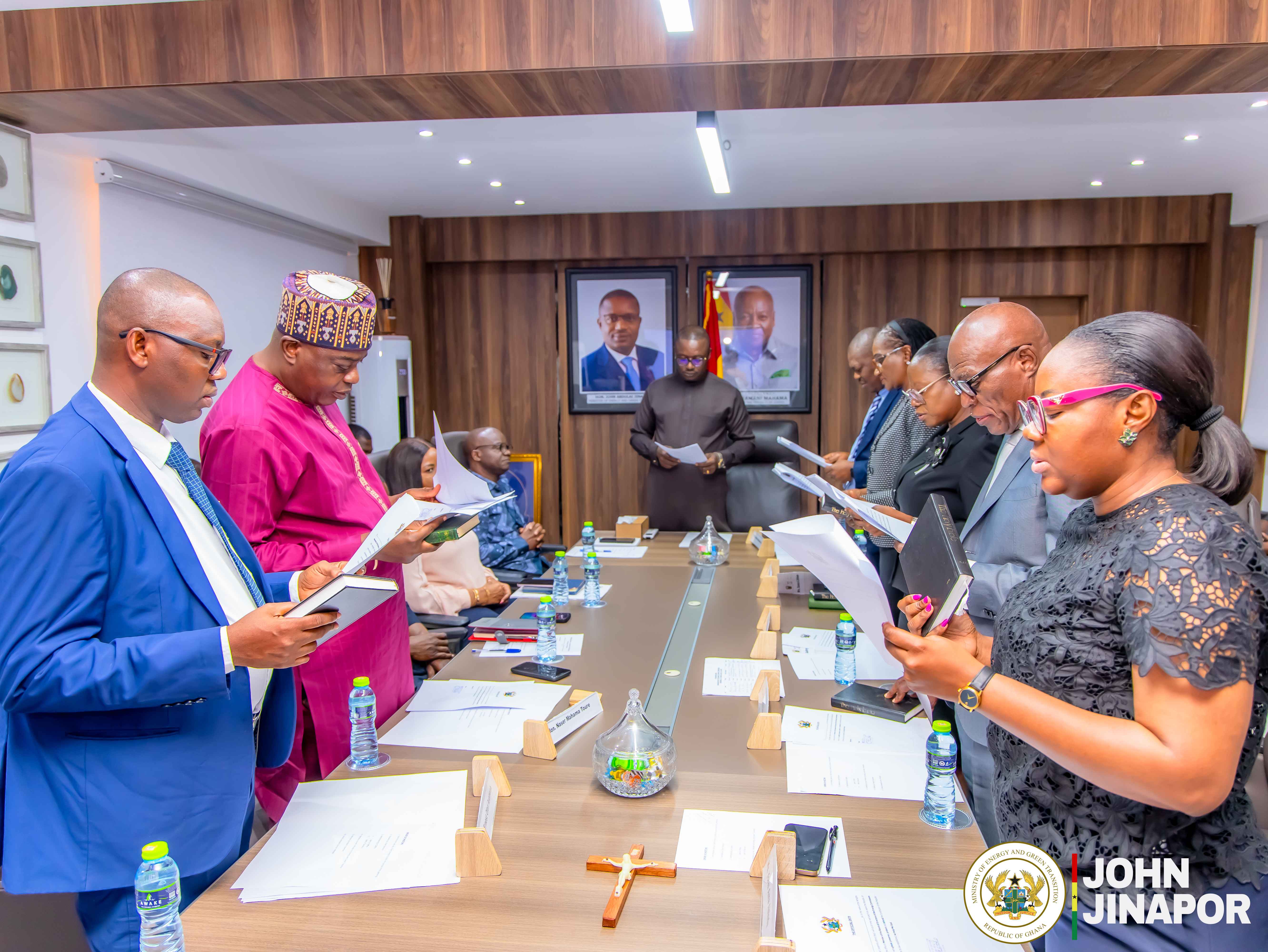 Energy Minister inaugurates New Energy Commission Board